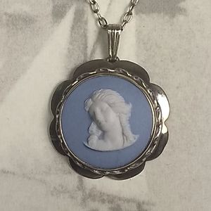 Vintage Wedgwood Blue Jasperware Cameo .925 Sterling Silver with .925 chain